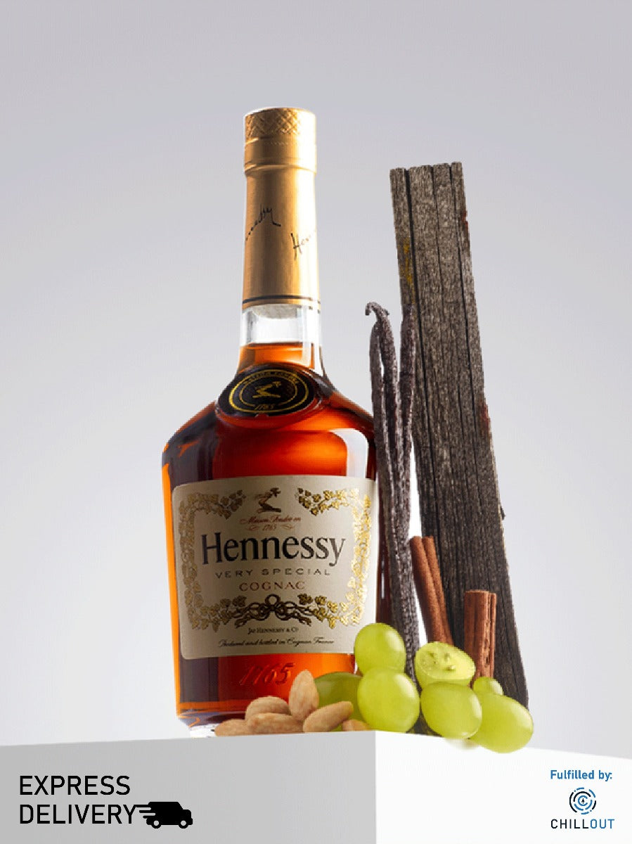 HENNESSY V. S. VERY SPECIAL 70CL WITH SHAKER GIFT PACK